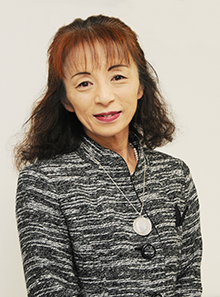 profile 岩本裕子