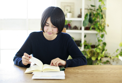 社会福祉士になるための学校の選び方